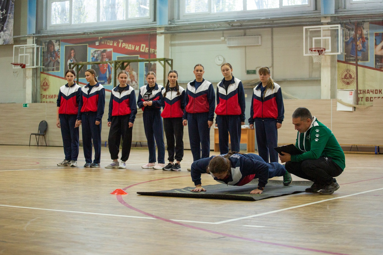 31 октября на базе МБУДО «ЦРФКС» Новоусманского района судьи Центра тестирования ВФСК «ГТО» провели испытания комплекса ГТО среди курсантов и сотрудников Воронежского института ФСИН России..