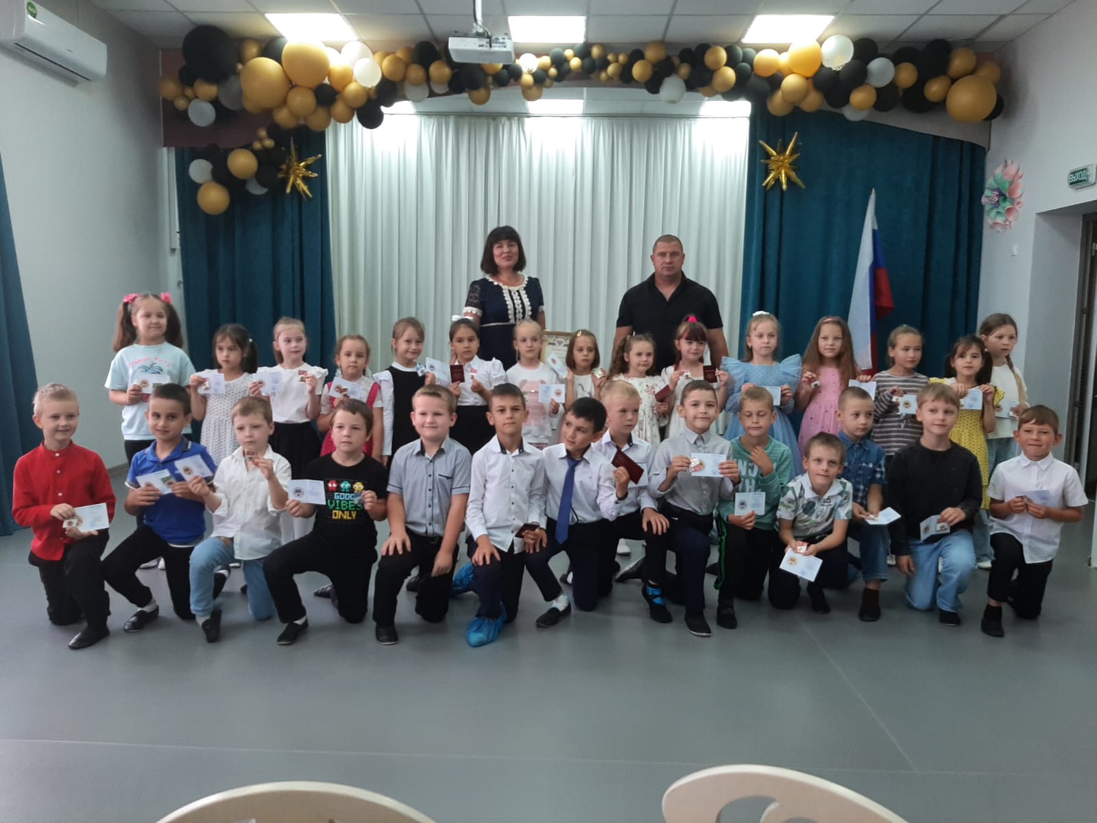 Поздравляем воспитанников детского сада "Развитие" с получением заслуженных знаков Всероссийского физкультурно-спортивного комплекса "Готов к труду и обороне"!.