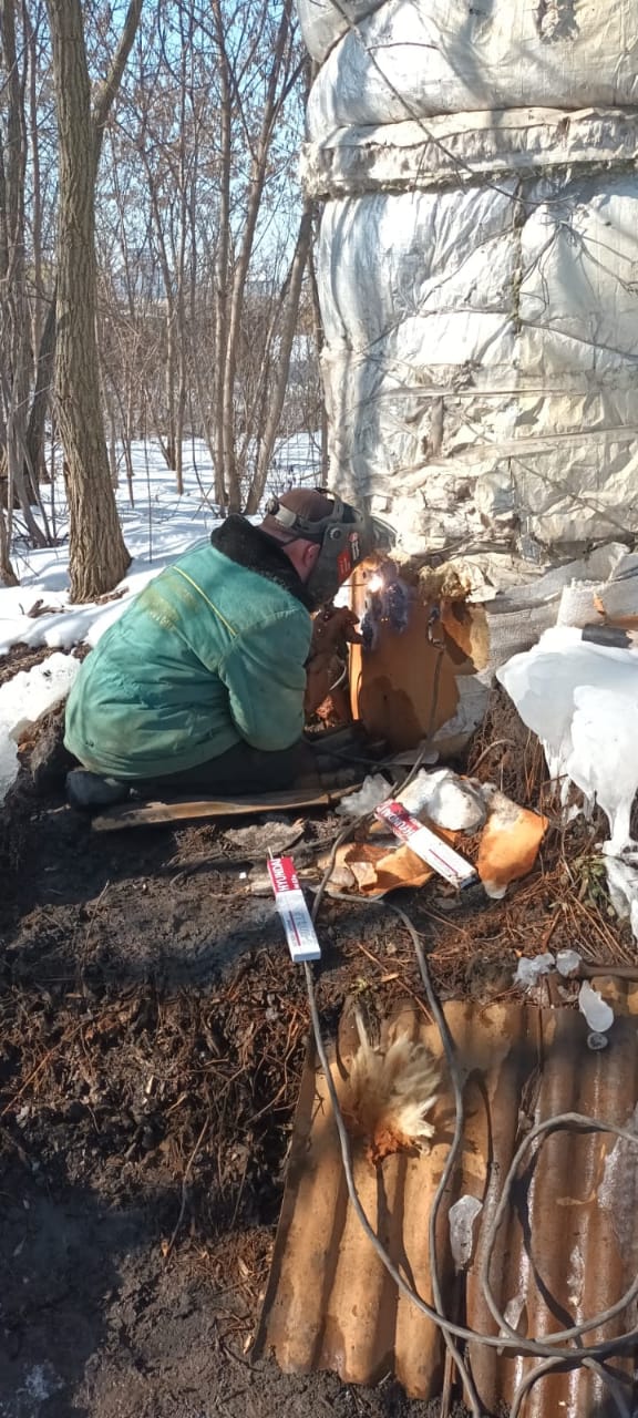 Сотрудники МКП НСП «ЖКХ Масловское» оперативно провели аварийно-восстановительные работы на водонапорной башне..