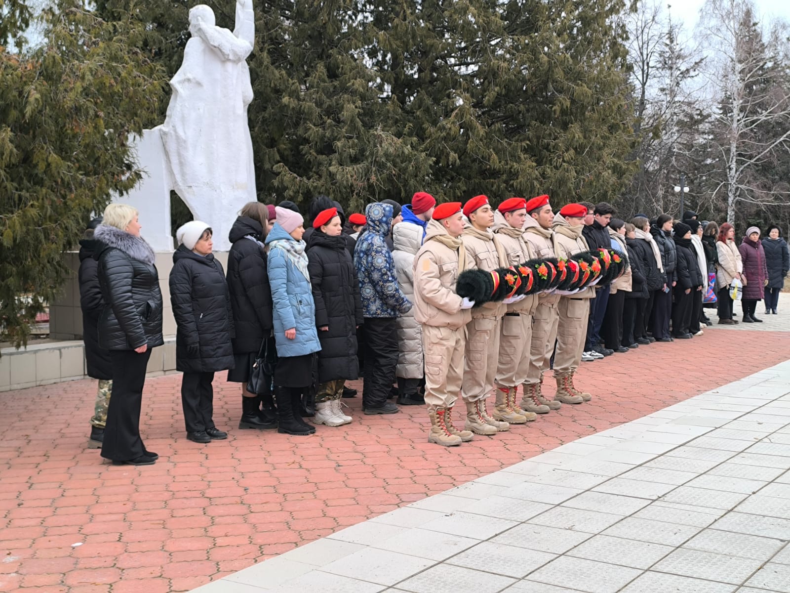 25 января - день освобождения Воронежа от немецко-фашистских захватчиков..