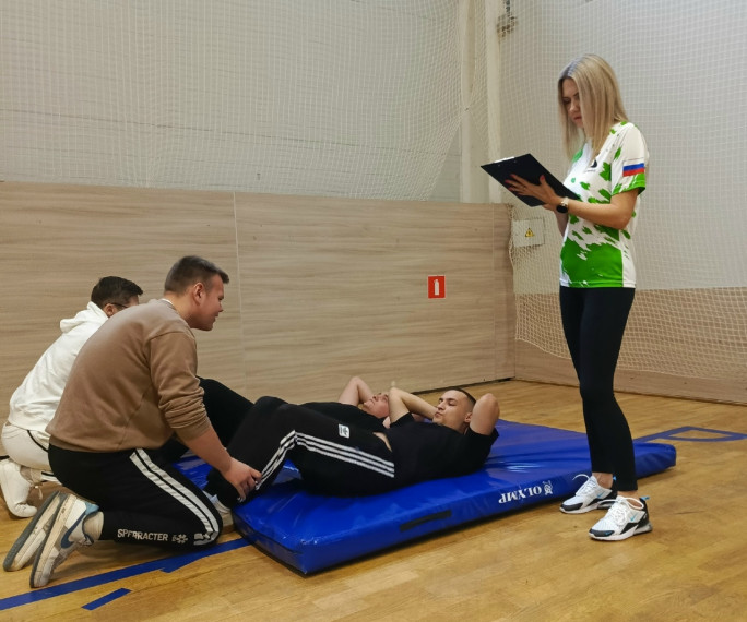 10 ноября 2025 года, в свой профессиональный праздник сотрудники органов внутренних дел Российской Федерации приняли активное участие в испытаниях Всероссийского физкультурно-спортивного комплекса "Готов к труду и обороне"..